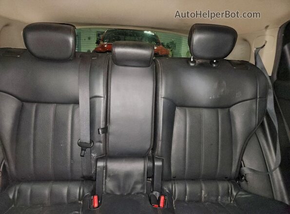 JN8CS1MW7HM414851 2017 INFINITI QX70 Gray Հետևի նստատեղերի տեսք