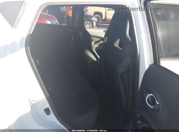 JN8DF5MV0HT450023 2017 NISSAN JUKE Белый 