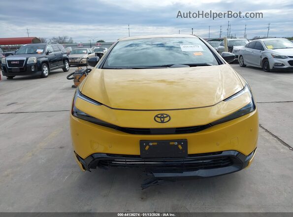 JTDACAAU3T3071036 2026 TOYOTA PRIUS Yellow Vista del cuadro de instrumentos
