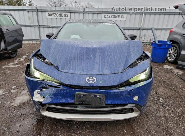 JTDACACU2R3011934 2024 TOYOTA PRIUS Blue Widok z przodu