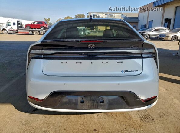 JTDACACU3P3005654 2023 TOYOTA PRIUS White Vista trasera