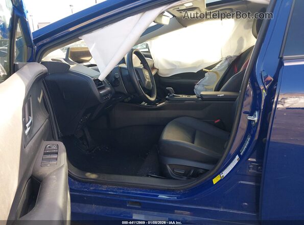 JTDACACU4R3015953 2024 TOYOTA PRIUS PRIME Blue Вид салону спереду