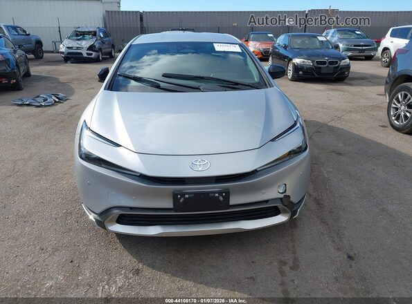 JTDACACU4T3054145 2026 TOYOTA PRIUS PLUG-IN HYBRID Серебряный Вид задней части салона