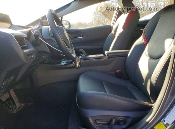 JTDACACU9P3001513 2023 TOYOTA PRIUS Gray Vista interior delantera
