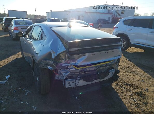 JTDACACU9R3024857 2024 TOYOTA PRIUS PRIME Серебряный Вид спереди