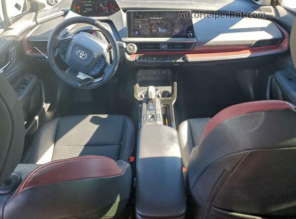 JTDACACUXR3025693 2024 TOYOTA PRIUS Black Vista del salpicadero