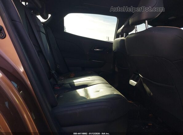 JTDAFAAF5P3003528 2023 TOYOTA CROWN Brown VIN կոդի պիտակի տեսք
