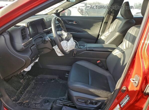 JTDAFAAF6P3003294 2023 TOYOTA CROWN Red წინა სალონის ხედი