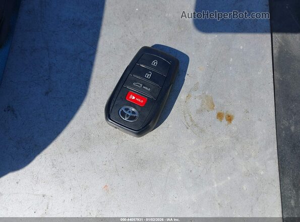 JTDBCMFE7S3085396 2025 TOYOTA LL Серый Вид панели приборов