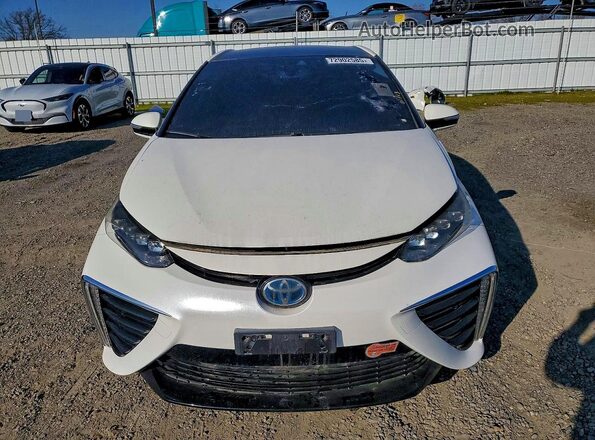 JTDBVRBD0GA000759 2016 TOYOTA MIRAI White Front view