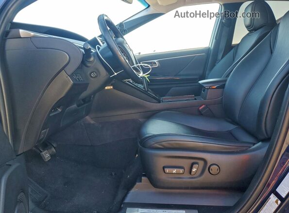 JTDBVRBD3JA005199 2018 TOYOTA MIRAI Синий Вид салона спереди