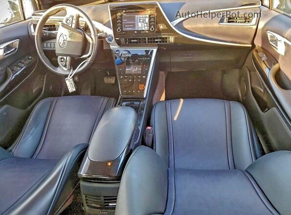 JTDBVRBD8JA004792 2018 TOYOTA MIRAI Blue Սարքավորումների վահանակի տեսք