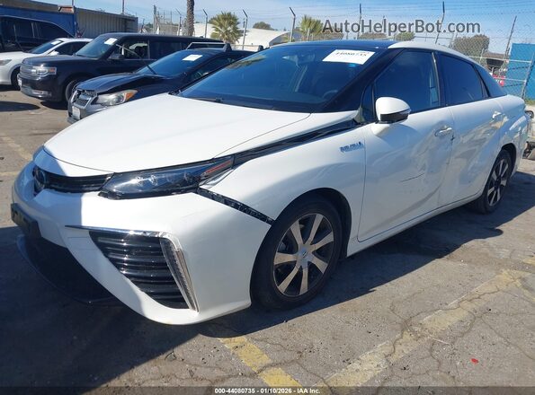 JTDBVRBD8JA005005 2018 TOYOTA MIRAI White Передня ліва чверть