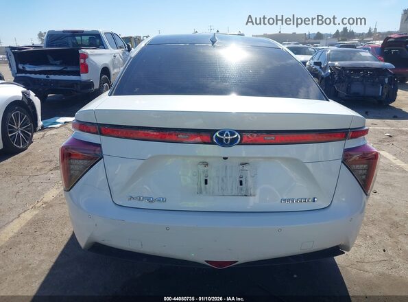 JTDBVRBD8JA005005 2018 TOYOTA MIRAI White 