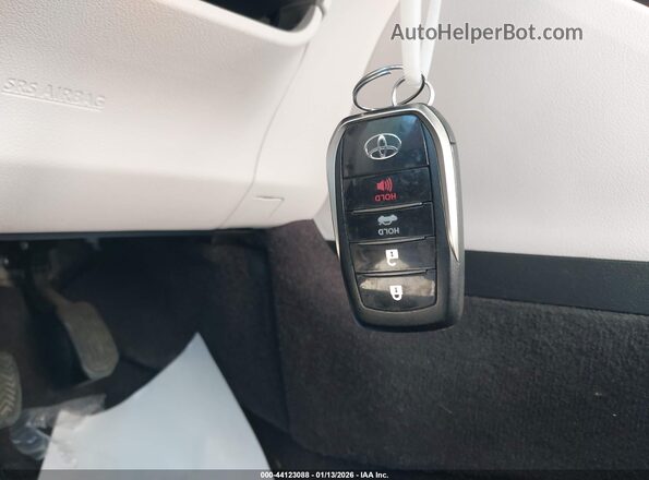 JTDBVRBD9HA002902 2017 TOYOTA MIRAI Silver Dashboard view