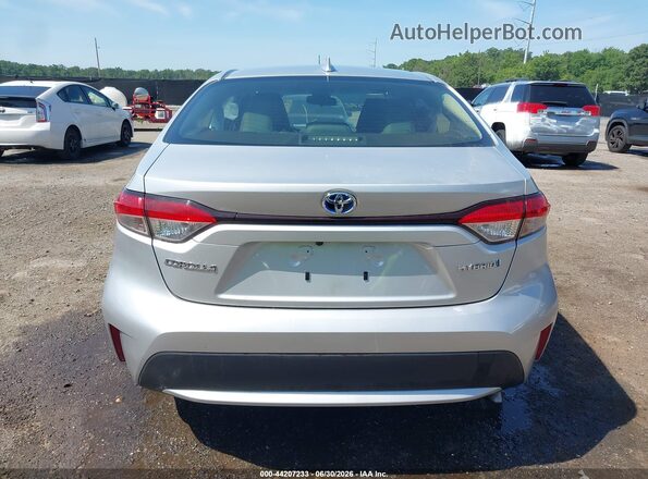 JTDEAMDE8NJ036441 2022 TOYOTA LL Silver 