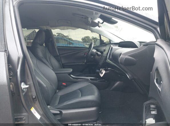 JTDKARFP7J3079679 2018 TOYOTA PRIUS PRIME Gray 