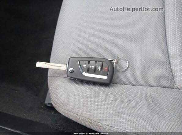 JTDS4MCE6NJ099386 2022 TOYOTA LL Blue Widok deski rozdzielczej