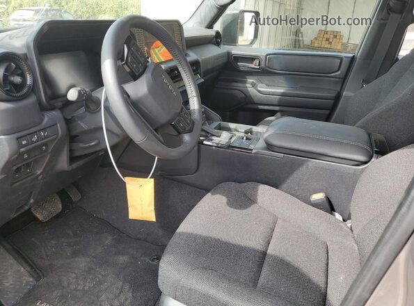 JTEABFAJ4RK009791 2024 TOYOTA LAND Gray Widok wnętrza z przodu