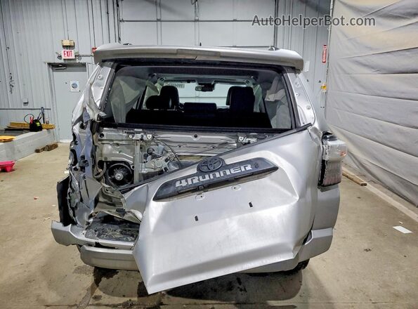 JTEBU5JR2L5739963 2020 TOYOTA 4RUNNER Silver Rear view