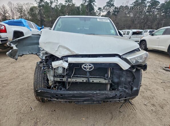 JTEBU5JRXG5338005 2016 TOYOTA 4RUNNER White Front view