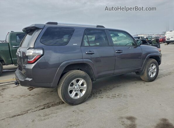 JTEEU5JR2N5261088 2022 TOYOTA 4RUNNER Серый Задняя правая четверть