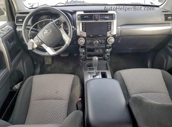 JTEEU5JR2N5261088 2022 TOYOTA 4RUNNER Серый Вид панели приборов