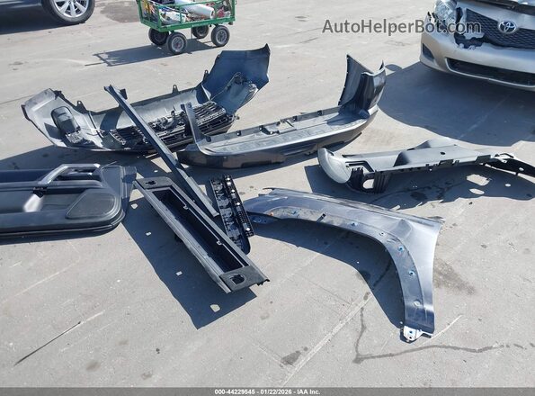 JTEEU5JR4P5284360 2023 TOYOTA 4RUNNER Gray ხელსაწყოთა პანელის ხედი