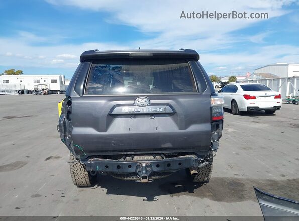 JTEEU5JR4P5284360 2023 TOYOTA 4RUNNER Gray 