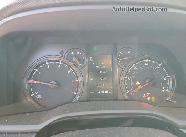 JTEEU5JR4R5306229 2024 TOYOTA 4RUNNER Silver Вид щитка приладів