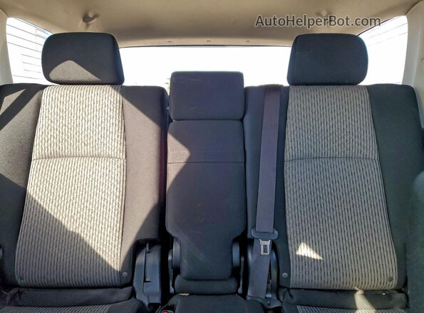 JTEEU5JR4R5306229 2024 TOYOTA 4RUNNER Silver Вид задніх сидінь