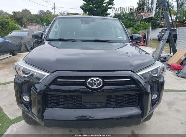 JTEEU5JRXR5310625 2024 TOYOTA 4RUNNER Black 