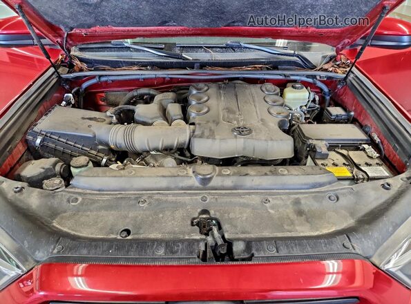 JTEMU5JRXM5933019 2021 TOYOTA 4RUNNER Красный Вид подкапотного пространства