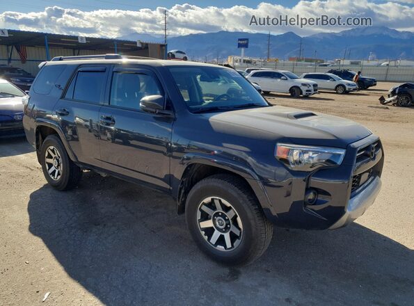 JTERU5JRXR6294874 2024 TOYOTA 4RUNNER Gray Front right