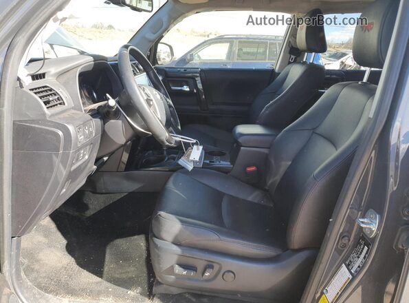 JTERU5JRXR6294874 2024 TOYOTA 4RUNNER Gray Front interior view