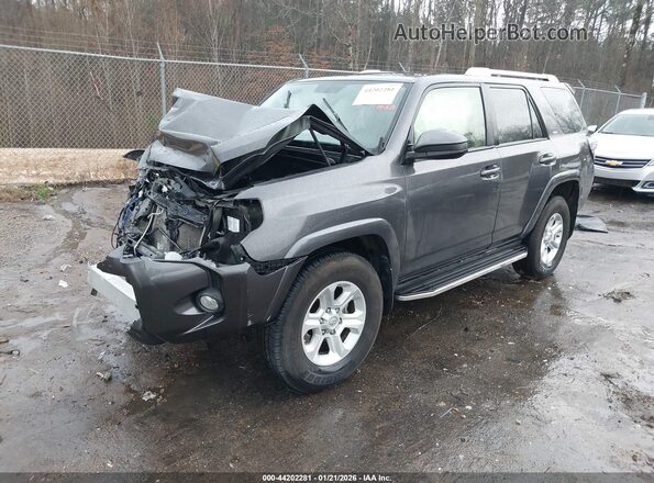 JTEZU5JR2H5156010 2017 TOYOTA 4RUNNER Gray 