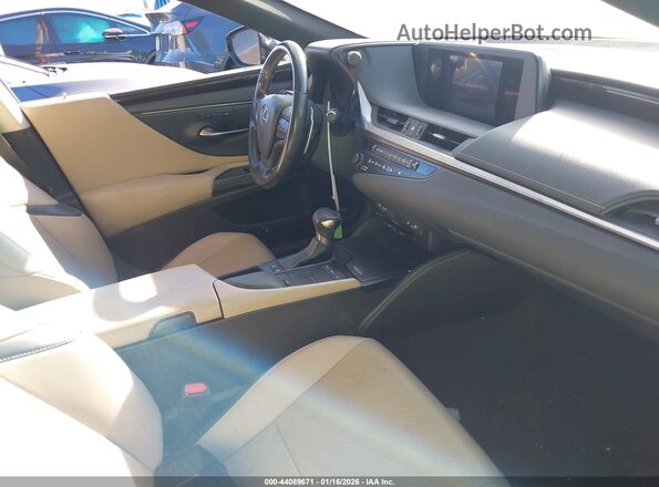 JTHB21B12K2035949 2019 LEXUS ES 300H Black Front interior view