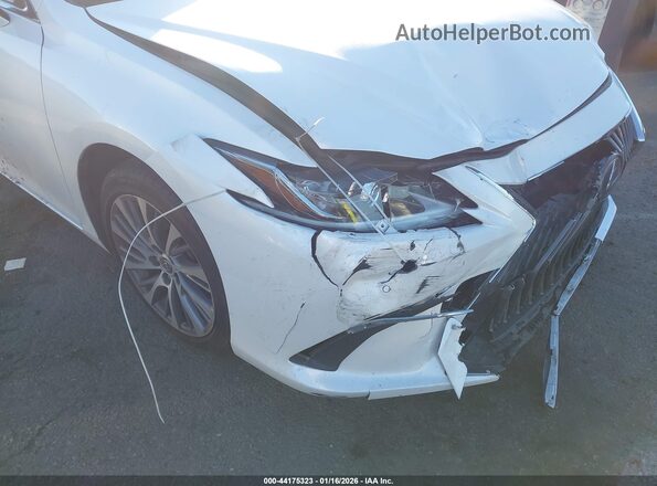 JTHB21B18K2019996 2019 LEXUS ES 300H White 