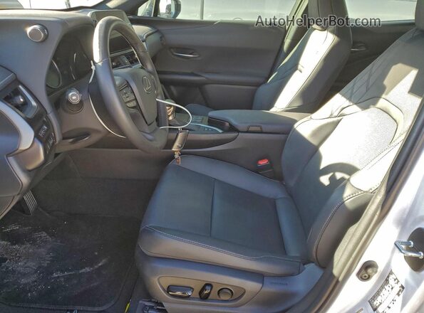 JTHB9JBH3R2076254 2024 LEXUS UX White Widok wnętrza z przodu