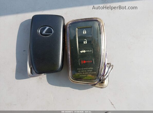 JTHBA1BL0GA000151 2016 LEXUS GS 200T Серый Вид панели приборов