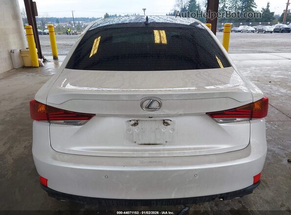 JTHBA1D22H5039399 2017 LEXUS IS 200T White 