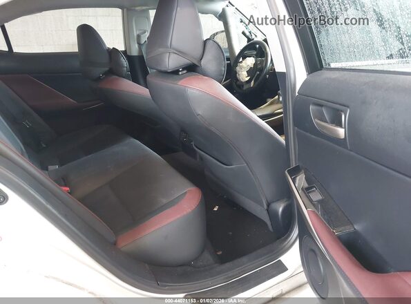 JTHBA1D22H5039399 2017 LEXUS IS 200T White Widok naklejki z numerem VIN