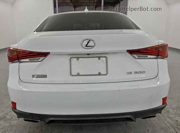 JTHBA1D22J5076166 2018 LEXUS IS White Widok z tyłu