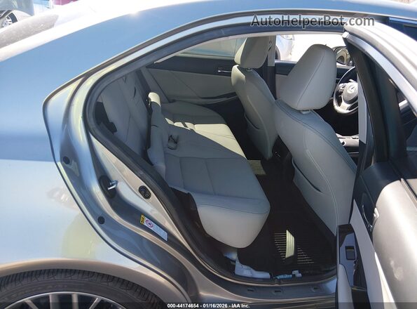 JTHBA1D25G5027617 2016 LEXUS IS 200T Gray Vista de la etiqueta del VIN