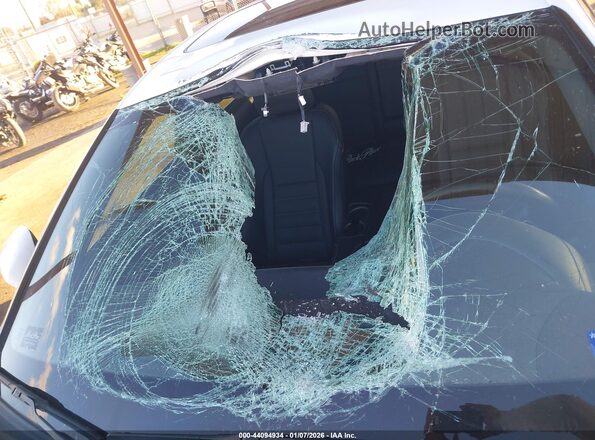 JTHBA1D26K5099340 2019 LEXUS IS 300 White Front view