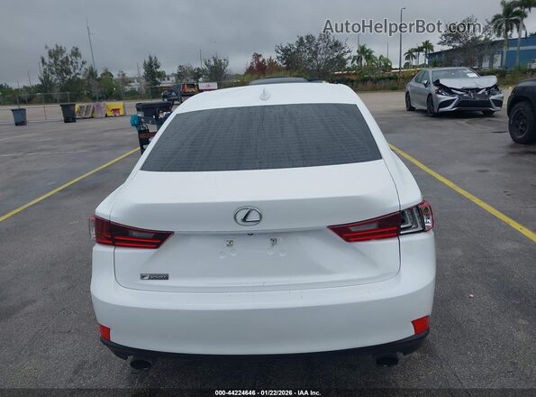 JTHBA1D28G5026574 2016 LEXUS IS 200T White Դիմացի տեսք