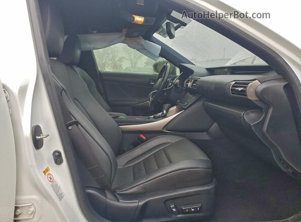 JTHBA1D29G5016040 2016 LEXUS IS White Front interior view