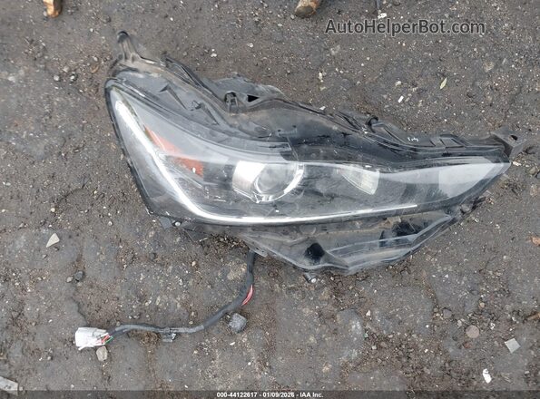 JTHBA1D2XJ5082801 2018 LEXUS IS 300 White Սարքավորումների վահանակի տեսք