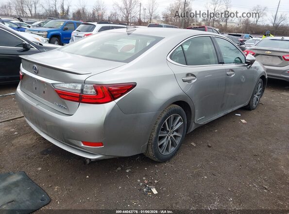 JTHBW1GG0G2115680 2016 LEXUS ES 300H Silver უკანა მარჯვენა