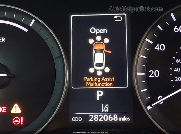 JTHBW1GG7H2134566 2017 LEXUS ES 300H White 